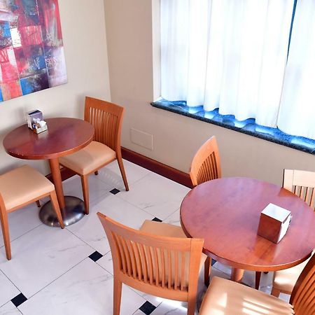 Albergo Ristorante San Marco 카르마뇰라 외부 사진
