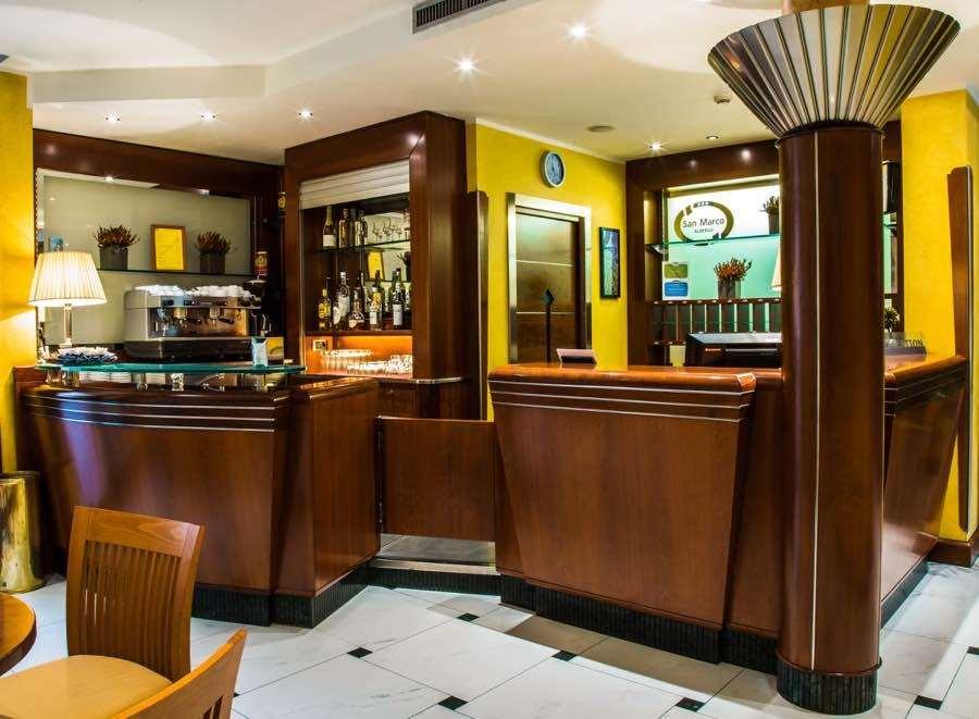 Albergo Ristorante San Marco 카르마뇰라 레스토랑 사진